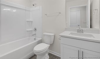 638 Pine Dune Ln, Aberdeen, NC 28315