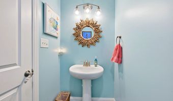 30 E North Shore Ln, Arapahoe, NC 28510