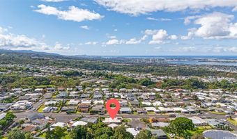 2272 Komo Mai Dr, Pearl City, HI 96782
