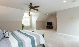 33 Hobart Hill Rd, Brookline, NH 03033
