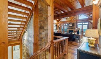300 Eagle Point Dr, Albany, KY 42602