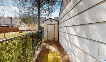 137 Brook St, Bristol, CT 06010