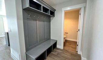 1018 Alpine Ave, Chubbuck, ID 83202