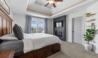 806 154th Cir, Basehor, KS 66007