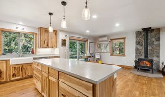 55 Raccoon Trl, Whitefish, MT 59937