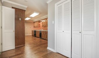 521 W CROSS St, Benton, AR 72015