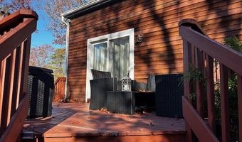 61 Ridgewood Rd, Charlestown, RI 02813