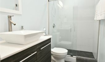 2435 Tuttle St, Carlsbad, CA 92008
