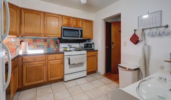 4 SUNSET Ave, Bayonne, NJ 07002