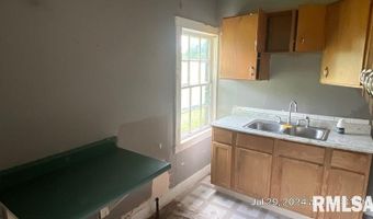 221 E 2ND Ave, Andalusia, IL 61232