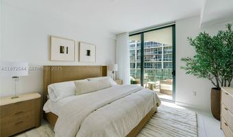 9901 W Bay Harbor Dr 403, Bay Harbor Islands, FL 33154