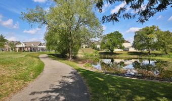 8330 Bruntsfield Rd, Columbus, OH 43235