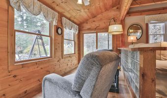 46 Oak Hill Rd, Brookline, NH 03033