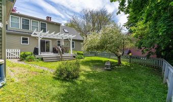 1486 Washington St, Bath, ME 04530