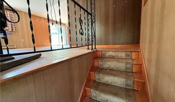 513 Delaware Ave, Andes, NY 13731