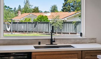 137 Megan Ct, Alamo, CA 94507