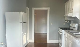 9 Sherman St 1L, Newport, RI 02840