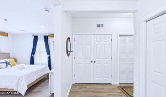 4 N Brighton Ave, Atlantic City, NJ 08401