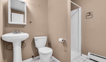 55 South Ave, Bayville, NJ 08721