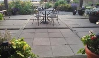 102 Silverwood Dr, Bellevue, ID 83313