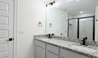 2905 SW Lovely Ln, Bentonville, AR 72713