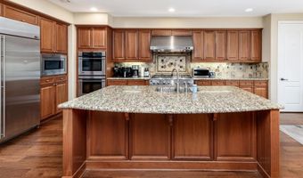 6851 Helenite Pl, Carlsbad, CA 92009