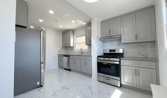 32 Bell St, Belleville, NJ 07109