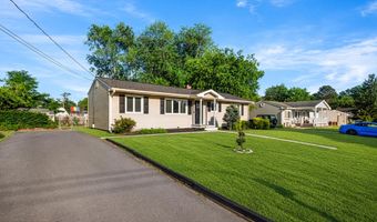 249 Keller St, Bayville, NJ 08721