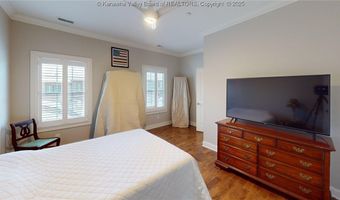 1 Isla St, Barboursville, WV 25504