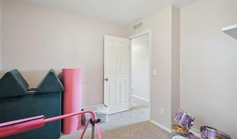 583 Market St, Algonac, MI 48001