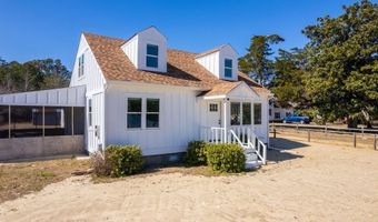 292 Narrow Shore Rd, Aydlett, NC 27916