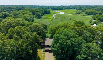 9 Sandy Brook Rd 2, Clinton, CT 06413