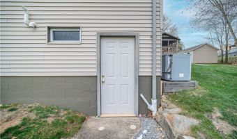 6581 N Timberidge Ave, Austintown, OH 44515