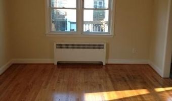 925 CHESTNUT HILL Ave, Baltimore, MD 21218