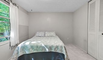 10265 Beaver Trl, Aurora, OH 44202