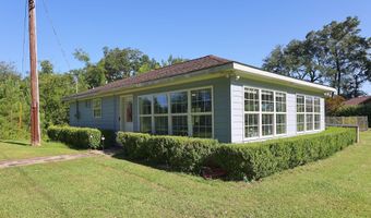 1477 Lake Dr, Bainbridge, GA 39817