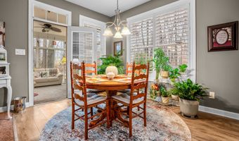 7680 Black Walnut Dr, Avon, IN 46123