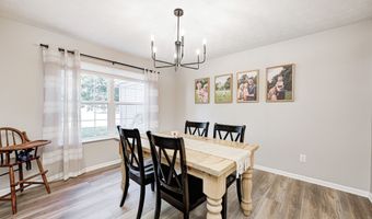 8557 Vyners Ln, Avon, IN 46123