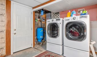 10 Roselawn Ave, North Smithfield, RI 02824