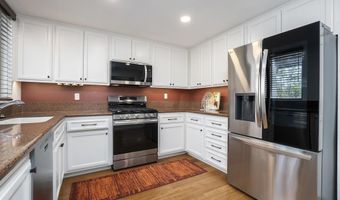3950 Murray Hill Rd, La Mesa, CA 91941