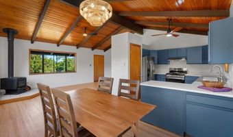 2130 Kauhikoa Rd A, Haiku, HI 96708