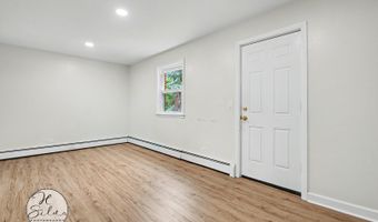10 Arrowhead Dr 5, Algonquin, IL 60102