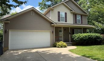 1504 White Ave, Akron, OH 44307