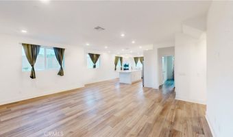 2750 W 182nd St 112, Torrance, CA 90504