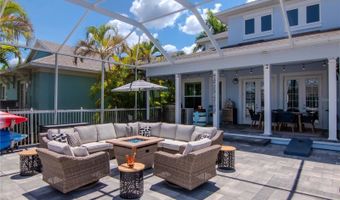 5721 SEA TURTLE Pl, Apollo Beach, FL 33572