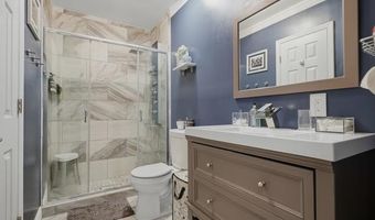 1013 Spring Hill Dr, Albany, GA 31721