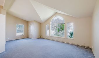 222 8th St, Carlin, NV 89822