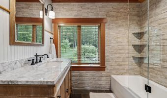 463 North Rd, Barnard, VT 05032