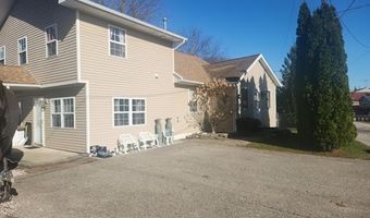 226 ROSELAWN St, Algonac, MI 48001