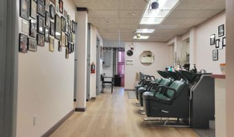 8 MAIN St, Boonsboro, MD 21713